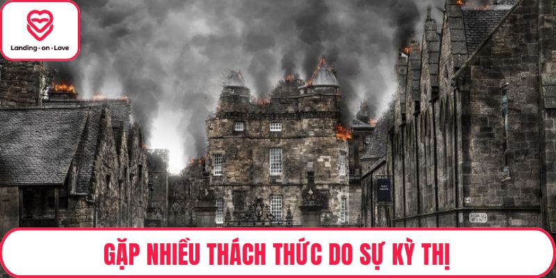 Gặp nhiều thách thức do sự kỳ thị